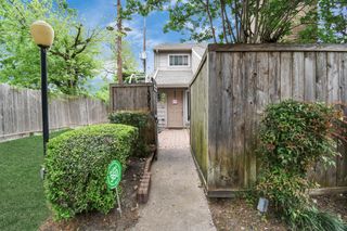 13958 Hollowgreen Drive 25, Houston, TX 77082
