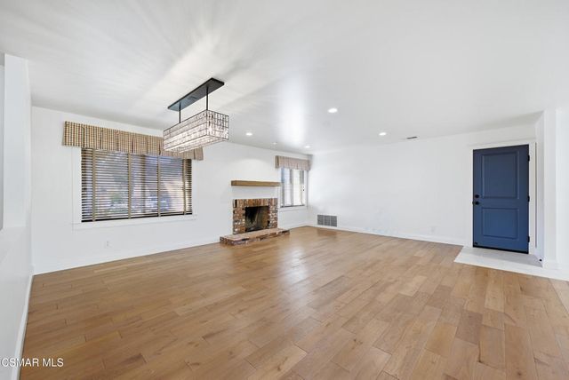 1625 Rambling Road, Simi Valley, CA 93065