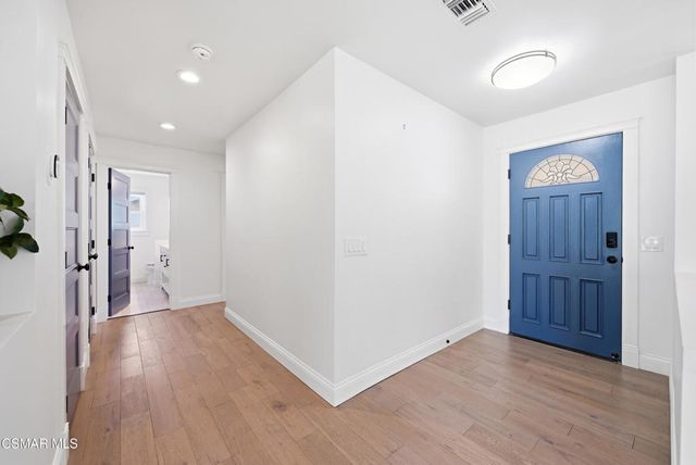 1625 Rambling Road, Simi Valley, CA 93065