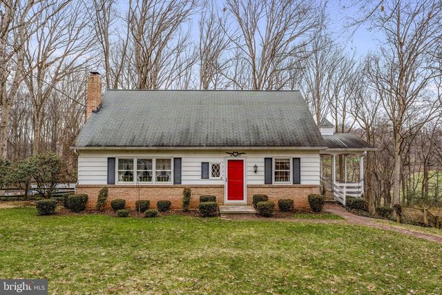 1419 FRITZTOWN RD, Reinholds, PA 17569