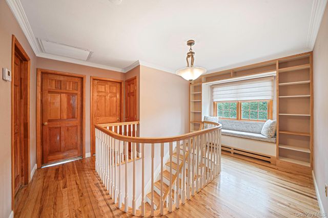151 Wedgewood Drive, Hauppauge, NY 11788