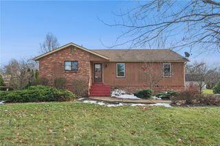 519 Pamela Dr, Penn Twp, PA 15636