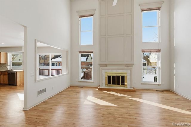 45677 Radnor Road, Canton, MI 48187