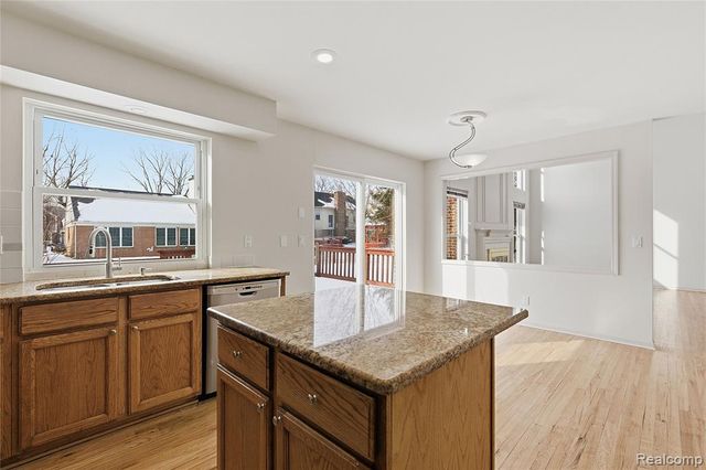 45677 Radnor Road, Canton, MI 48187