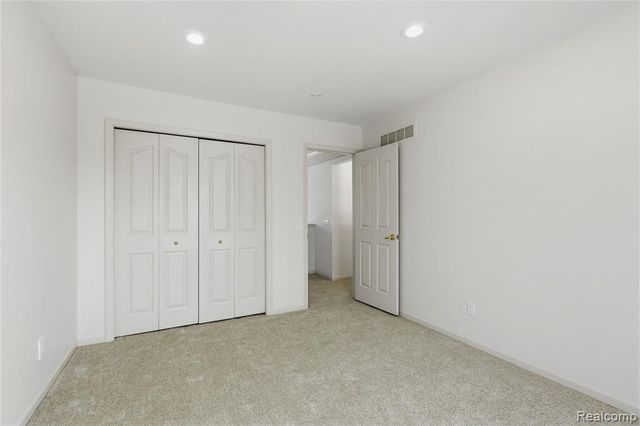 45677 Radnor Road, Canton, MI 48187