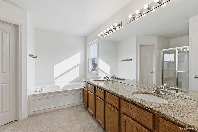 45677 Radnor Road, Canton, MI 48187