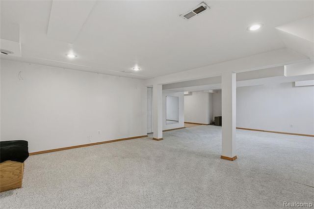 45677 Radnor Road, Canton, MI 48187