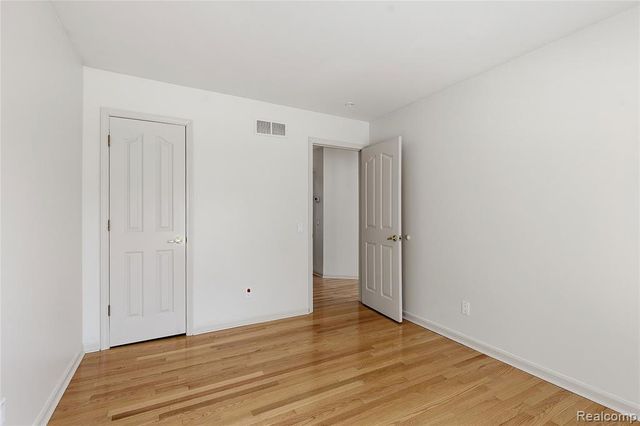 45677 Radnor Road, Canton, MI 48187