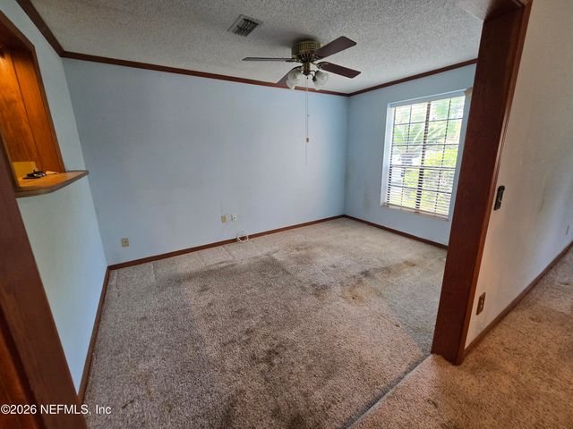 7060 SENECA Avenue, Jacksonville, FL 32210