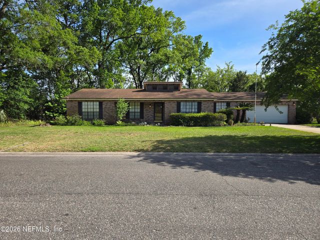 7060 SENECA Avenue, Jacksonville, FL 32210