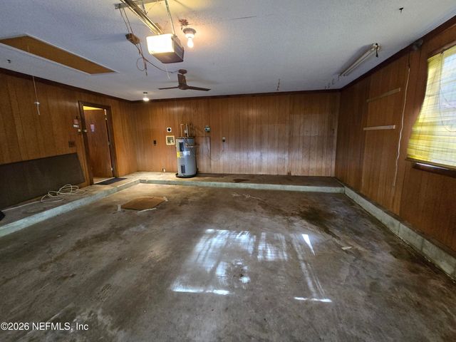 7060 SENECA Avenue, Jacksonville, FL 32210