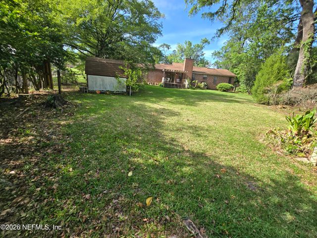 7060 SENECA Avenue, Jacksonville, FL 32210