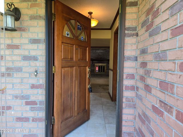 7060 SENECA Avenue, Jacksonville, FL 32210