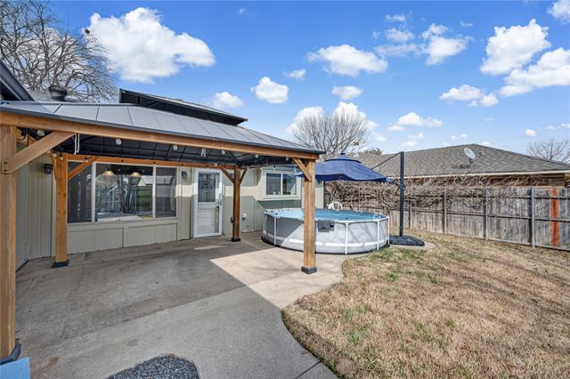 1518 Mayflower Drive, Allen, TX 75002