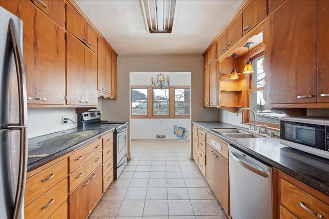 617-619 3rd Street, Hudson, WI 54016