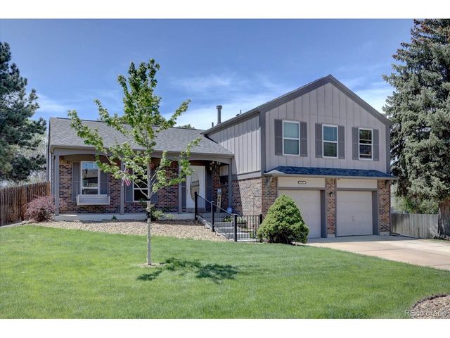 6947 Landmark Dr, Parker, CO 80138
