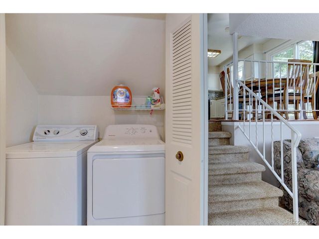 6947 Landmark Dr, Parker, CO 80138