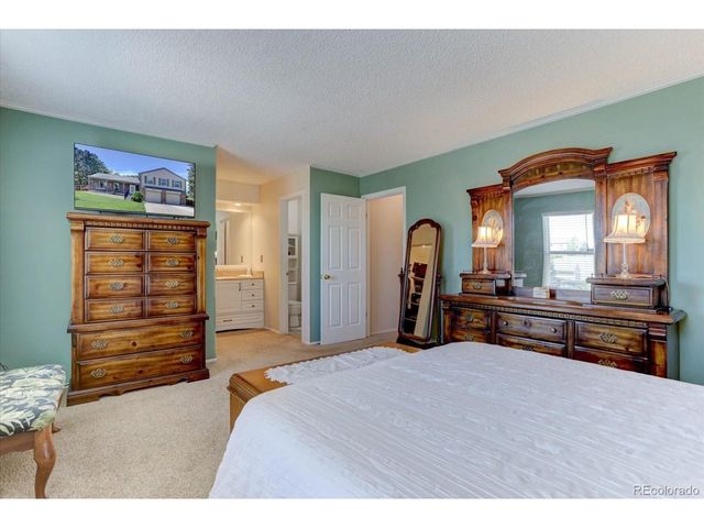 6947 Landmark Dr, Parker, CO 80138