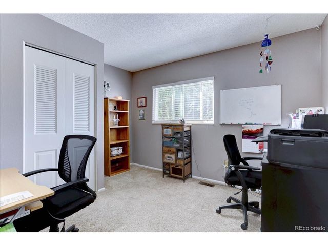 6947 Landmark Dr, Parker, CO 80138
