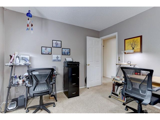 6947 Landmark Dr, Parker, CO 80138