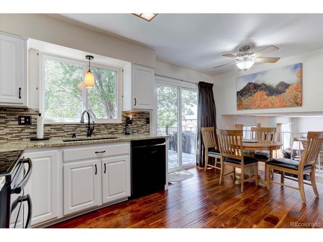 6947 Landmark Dr, Parker, CO 80138