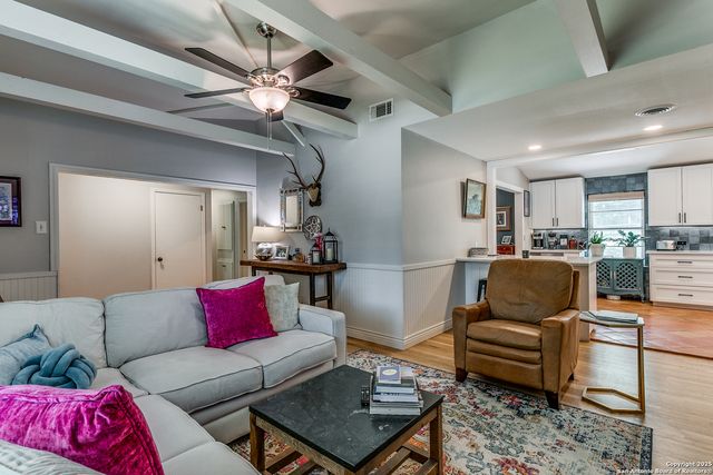 7407 QUAIL RUN DR, San Antonio, TX 78209