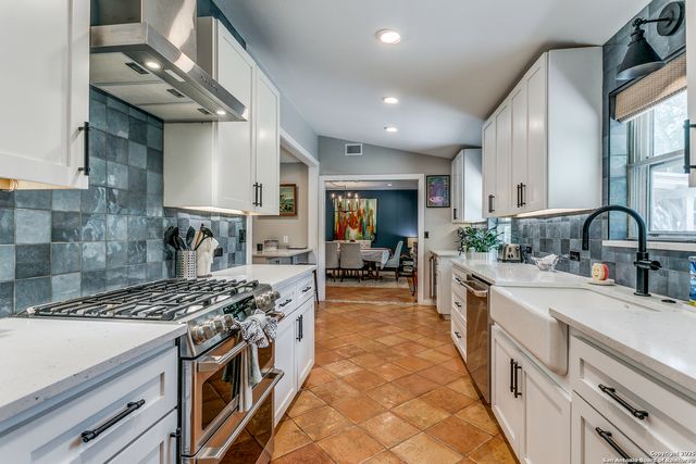 7407 QUAIL RUN DR, San Antonio, TX 78209