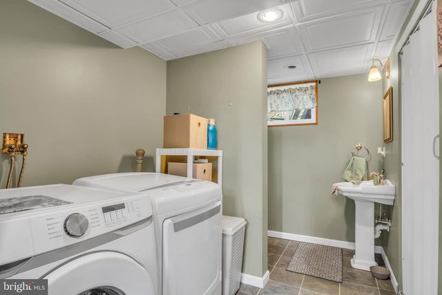 198 GLENVILLE RD, Hanover, PA 17331