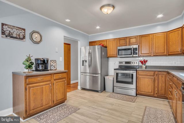 198 GLENVILLE RD, Hanover, PA 17331