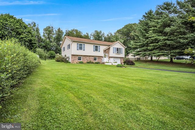 198 GLENVILLE RD, Hanover, PA 17331