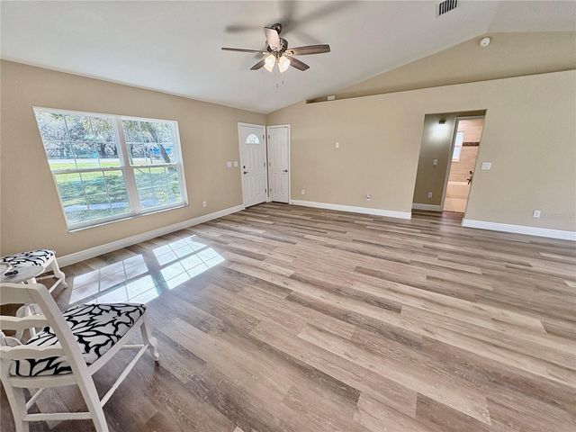 9323 SE HIGHWAY 42, Summerfield, FL 34491