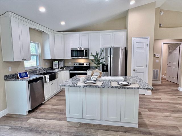 9323 SE HIGHWAY 42, Summerfield, FL 34491