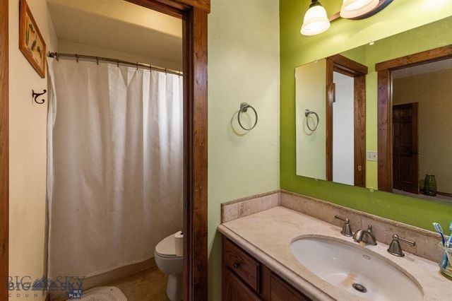 702 Nebula Street, Livingston, MT 59047