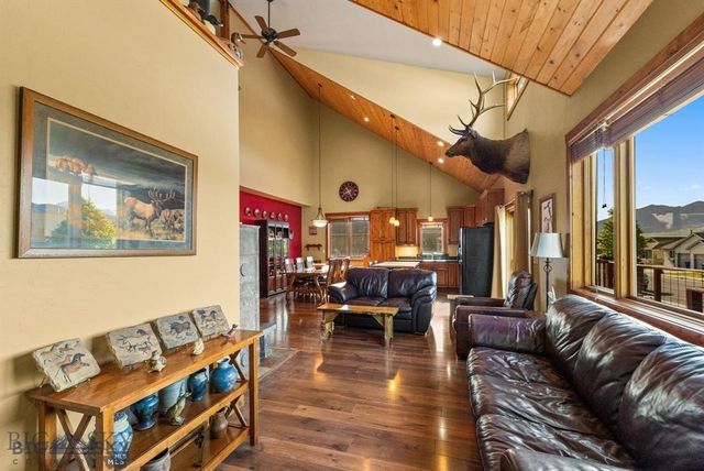 702 Nebula Street, Livingston, MT 59047