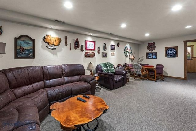 702 Nebula Street, Livingston, MT 59047