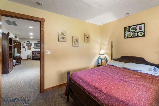 702 Nebula Street, Livingston, MT 59047