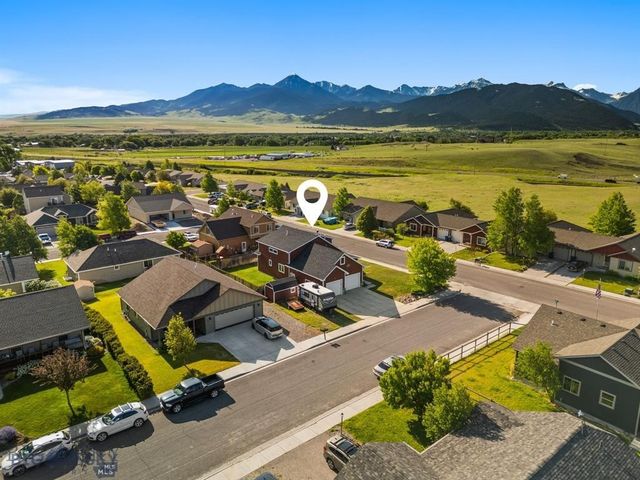 702 Nebula Street, Livingston, MT 59047