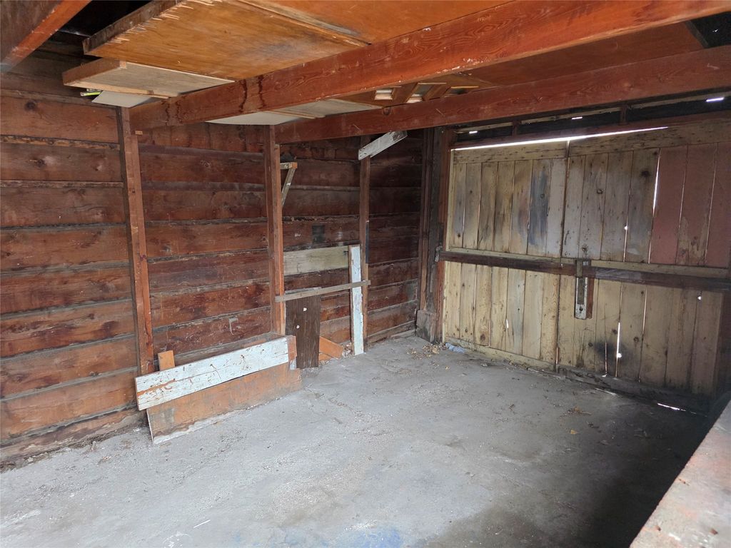 1111 E Commercial Avenue, Anaconda, MT 59711 photo 8