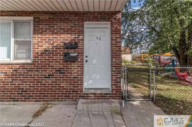 556 Roosevelt Avenue 2, Carteret, NJ 07008