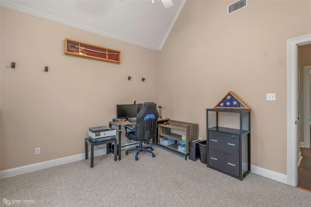 304 Dogwood South Lane, Haughton, LA 71037