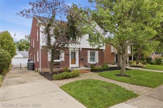 24616 Fairmount Drive, Dearborn, MI 48124