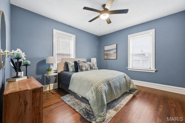 8016 Wynwood Drive, St Louis, MO 63123