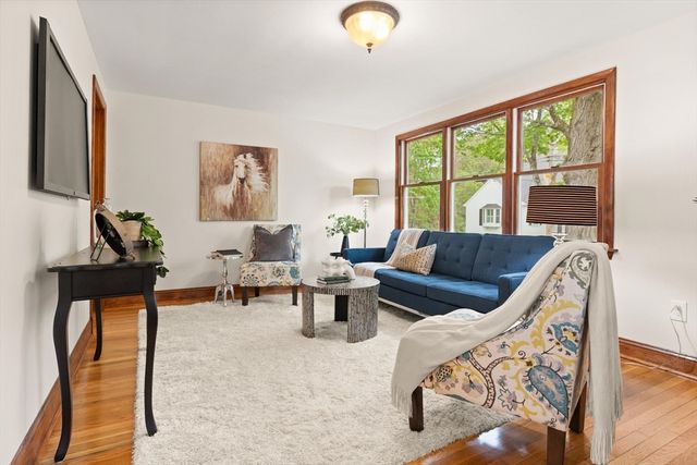 7 King Street, Reading, MA 01867