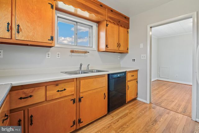 6216 MCCLEAN BLVD, Baltimore, MD 21214