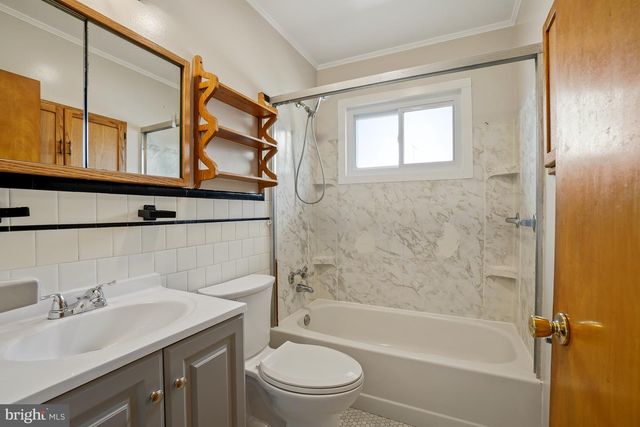 6216 MCCLEAN BLVD, Baltimore, MD 21214