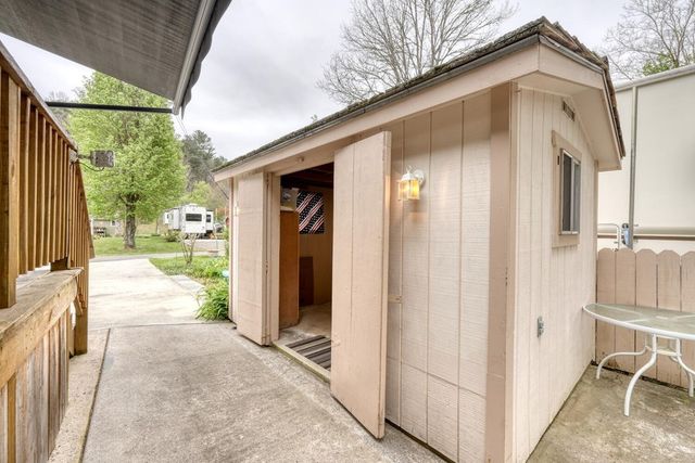 253 Conley Creek Circle, Blairsville, GA 30512