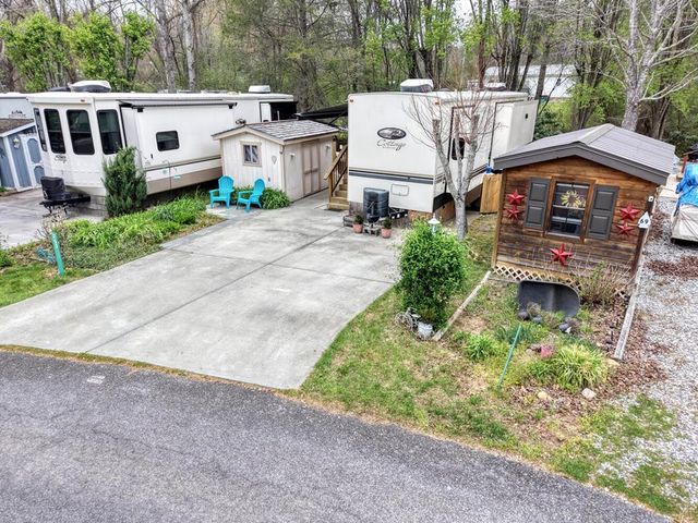 253 Conley Creek Circle, Blairsville, GA 30512