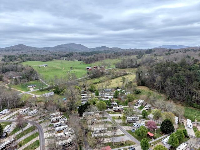 253 Conley Creek Circle, Blairsville, GA 30512