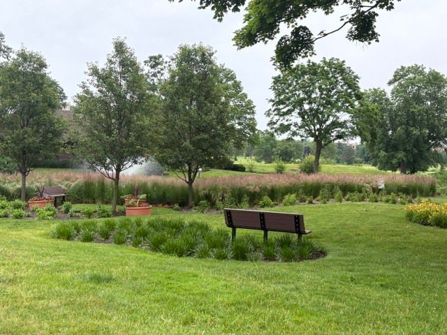 1621 Mission Hills Road N201, Northbrook, IL 60062