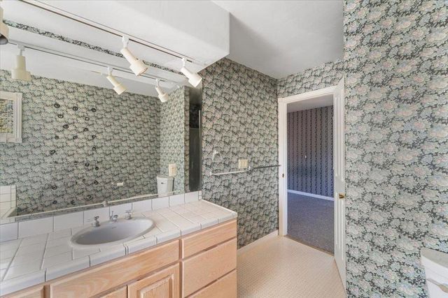 40101 Tassajara Road, Carmel Valley, CA 93924